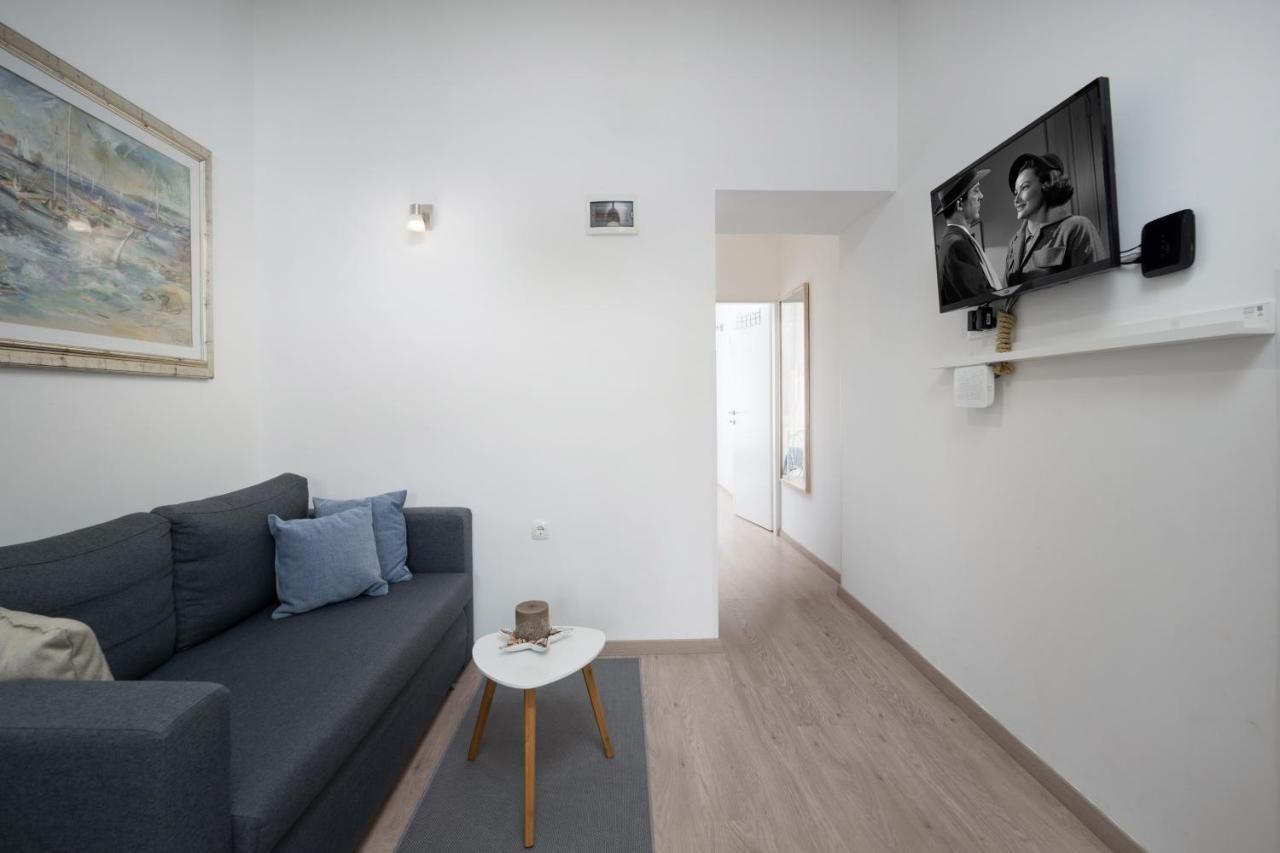 Naval Apartment Rijeka Eksteriør billede