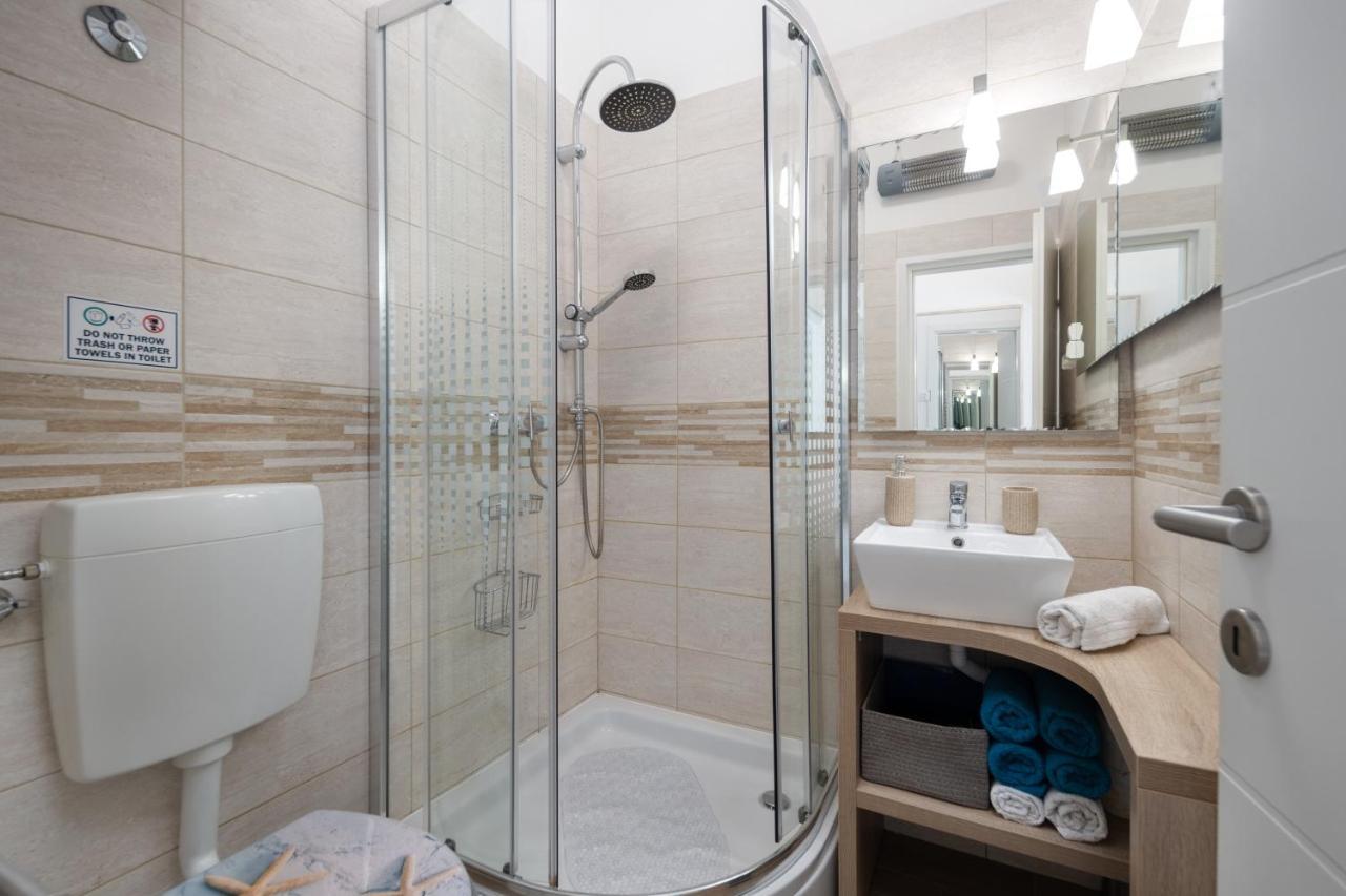 Naval Apartment Rijeka Eksteriør billede